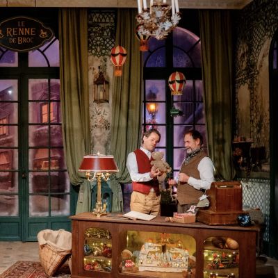 Le Grand Hôtel des Rêves présente : La véritable histoire du Père Noël 2025