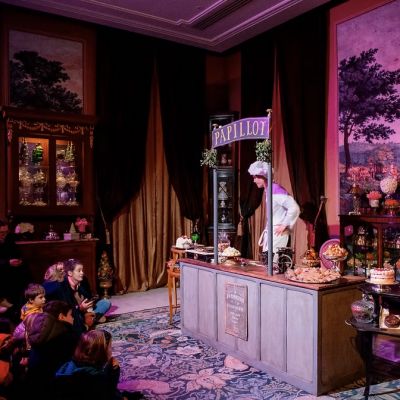 Le Grand Hôtel des Rêves présente : La véritable histoire du Père Noël 2025